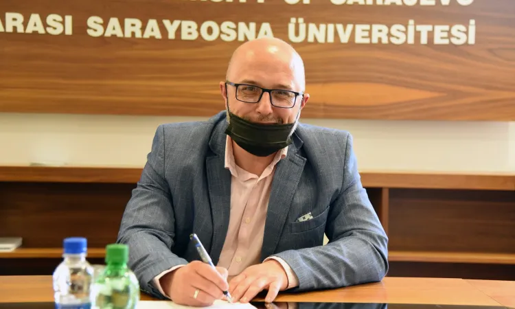 Cooperation Agreement Signed between IUS and Center for Advanced Technologies in Sarajevo